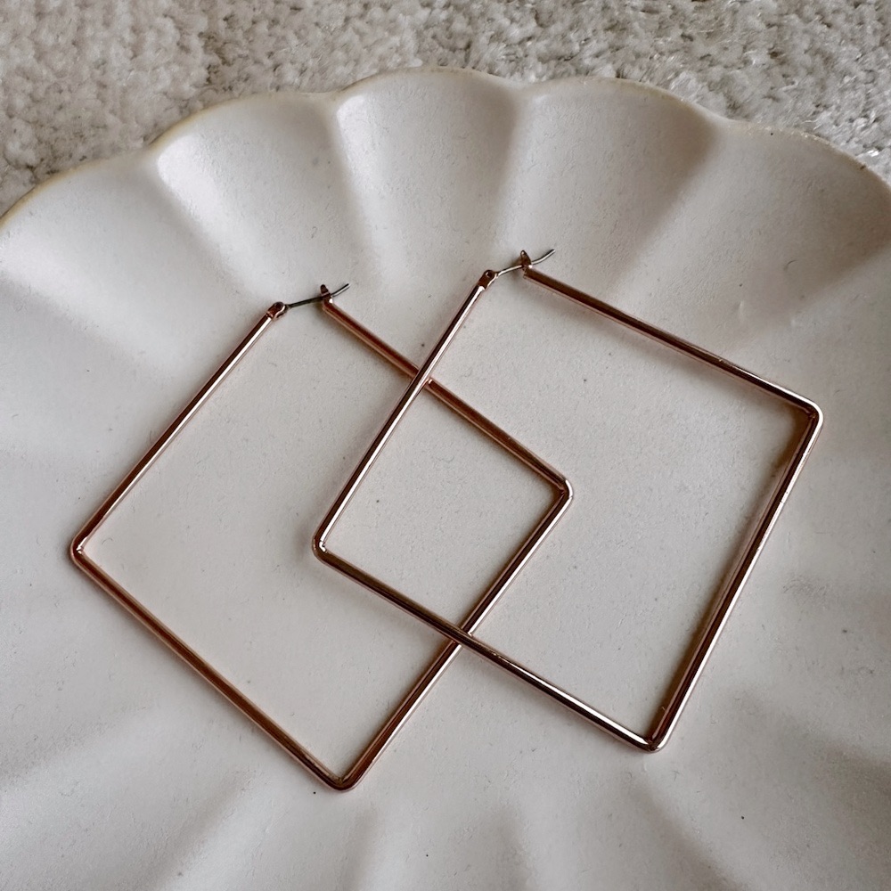 Uncommon James Rose Gold Earrings 22$